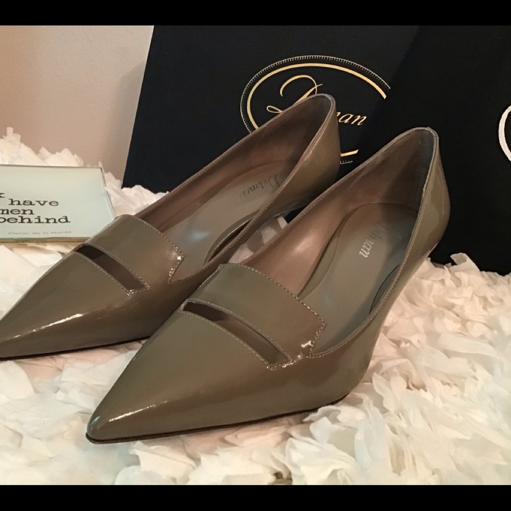 DELMAN Kitten Heel Pumps NWT